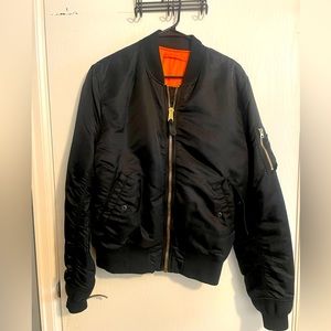 Alpha Industries Black Men’s Bomber Size L